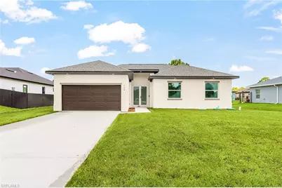748 Chestnut St E, Lehigh Acres, FL 33974 - Photo 32