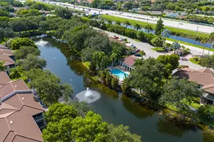 300 Diamond Cir, Naples, FL 34110 - Photo 32