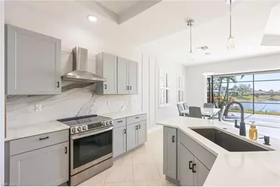 1419 Serrano Cir, Naples, FL 34105 - Photo 8