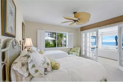 1851 Gulf Shore Blvd. N. #15, Naples, FL 34102 - Photo 14