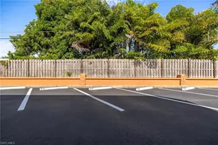 1400 Pompei Ln, Naples, FL 34103 - Photo 38