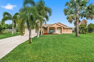 1702 SE 11th Ave, Cape Coral, FL 33990 - Photo 1