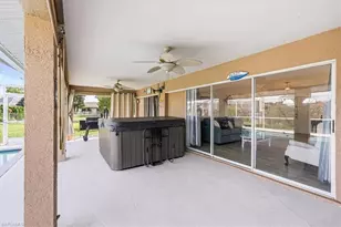 1702 SE 11th Ave, Cape Coral, FL 33990 - Photo 18
