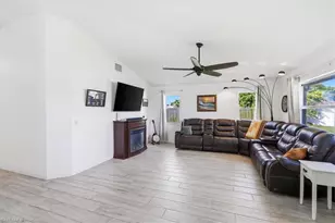 1702 SE 11th Ave, Cape Coral, FL 33990 - Photo 14