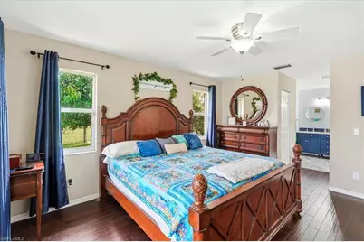 1702 SE 11th Ave, Cape Coral, FL 33990 - Photo 24