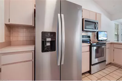 19112 Pine Run Ln, Fort Myers, FL 33967 - Photo 12