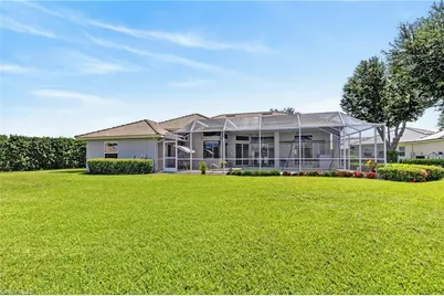 11690 Pinewood Lakes Dr, Fort Myers, FL 33913 - Photo 32