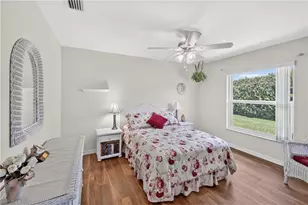 11690 Pinewood Lakes Dr, Fort Myers, FL 33913 - Photo 38