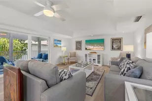 195 Peppermint Ln, Naples, FL 34112 - Photo 8