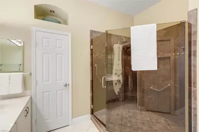 1814 Leamington Ln, Naples, FL 34109 - Photo 20