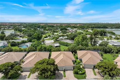 1814 Leamington Ln, Naples, FL 34109 - Photo 2