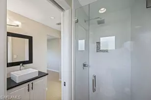 9757 Berkshire St, Naples, FL 34109 - Photo 22