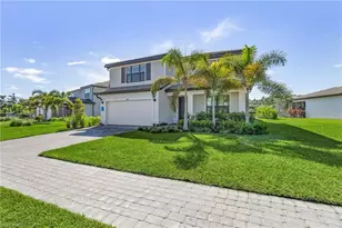 10440 Ventana Ln, Naples, FL 34120 - Photo 2