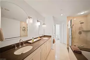 544 10th Ave S, Naples, FL 34102 - Photo 18