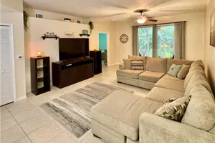 517 Robin Hood Cir, Naples, FL 34104 - Photo 18