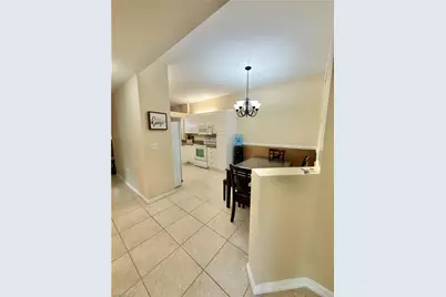 517 Robin Hood Cir #101, Naples, FL 34104 - Photo 8