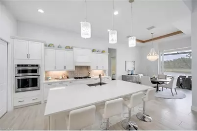 14338 Laguna Springs Ln, Naples, FL 34114 - Photo 12