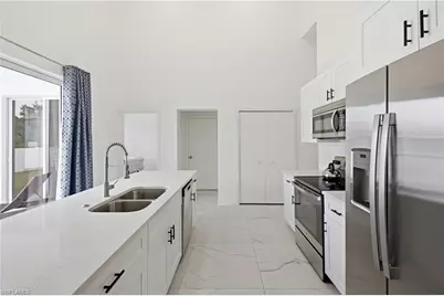 840 Carpenter St E, Lehigh Acres, FL 33974 - Photo 16
