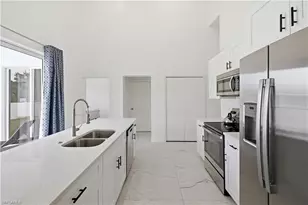 840 Carpenter St E, Lehigh Acres, FL 33974 - Photo 16