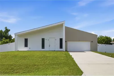 840 Carpenter St E, Lehigh Acres, FL 33974 - Photo 1