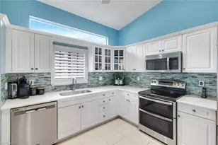 8683 Ibis Cove Cir, Naples, FL 34119 - Photo 6