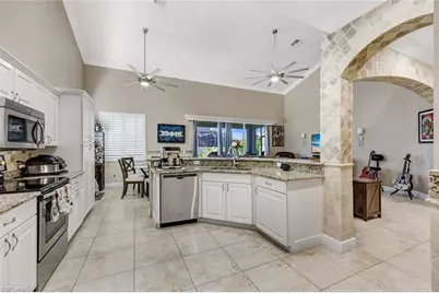 88 Burnt Pine Dr, Naples, FL 34119 - Photo 8