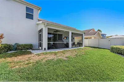 88 Burnt Pine Dr, Naples, FL 34119 - Photo 18