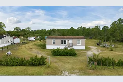 612 Hunting Club Ave, Clewiston, FL 33440 - Photo 2