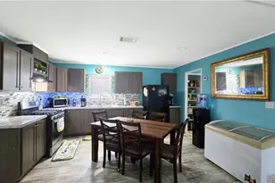 612 Hunting Clb Ave, Clewiston, FL 33440 - Photo 18