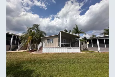 1307 Silver Lakes Blvd, Naples, FL 34114 - Photo 4