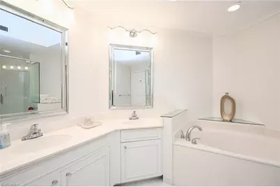 900 L Ambiance Cir #9-106, Naples, FL 34108 - Photo 18