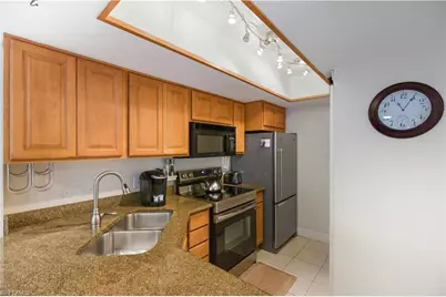 600 Neapolitan Way #105, Naples, FL 34103 - Photo 6