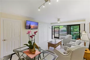 600 Neapolitan Way, Naples, FL 34103 - Photo 4