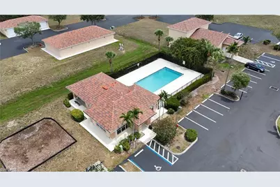 4110 Castilla Cir #105, Fort Myers, FL 33916 - Photo 18