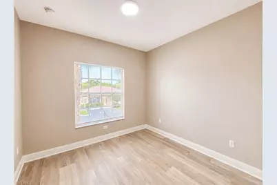 4172 Castilla Cir #201, Fort Myers, FL 33916 - Photo 12