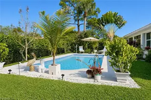 186 Muirfield Cir, Naples, FL 34113 - Photo 28