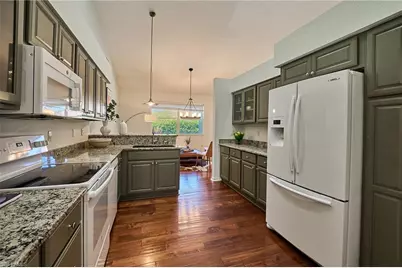186 Muirfield Cir, Naples, FL 34113 - Photo 8