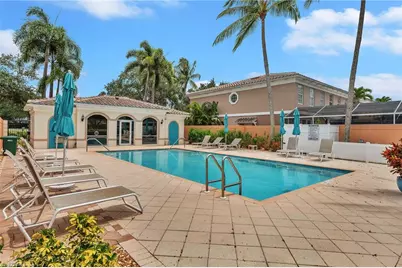 5505 Cove Cir #90, Naples, FL 34119 - Photo 18