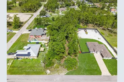 1003 Hibiscus Ave, Lehigh Acres, FL 33972 - Photo 2
