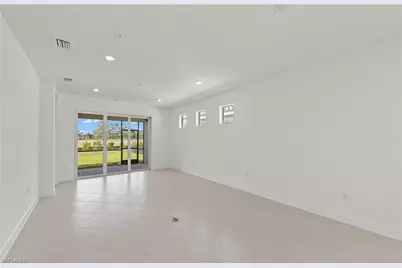 7120 Chapel Creek Ln, North Fort Myers, FL 33917 - Photo 12