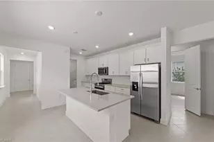 7120 Chapel Crk Ln, North Fort Myers, FL 33917 - Photo 8