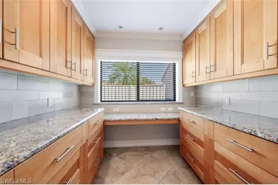 551 Beachwalk Cir, Naples, FL 34108 - Photo 28