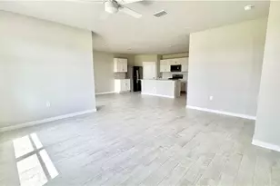 17710 Shade Tree Loop, Babcock Ranch, FL 33982 - Photo 10