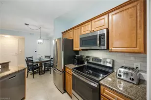 12960 Positano Cir, Naples, FL 34105 - Photo 4
