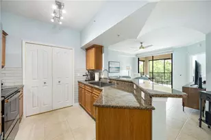 12960 Positano Cir, Naples, FL 34105 - Photo 6