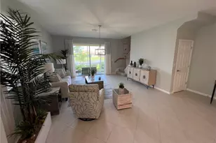 2806 Blossom Wy, Naples, FL 34120 - Photo 8