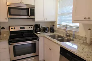 100 Forest Lakes Blvd, Naples, FL 34105 - Photo 6