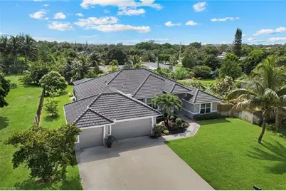 27741 S Roslin Pl, Bonita Springs, FL 34135 - Photo 1