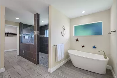 27741 S Roslin Pl, Bonita Springs, FL 34135 - Photo 18