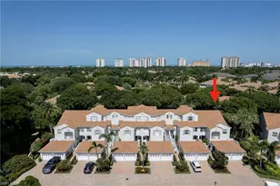8420 Excalibur Cir, Naples, FL 34108 - Photo 4